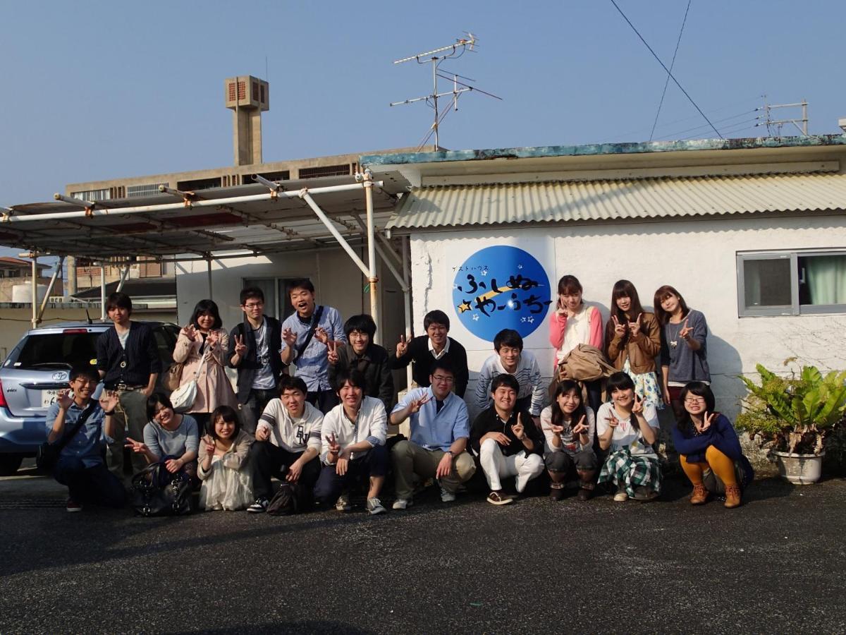 Okinawa Guest House Fushinuyauchi Yomitan Buitenkant foto
